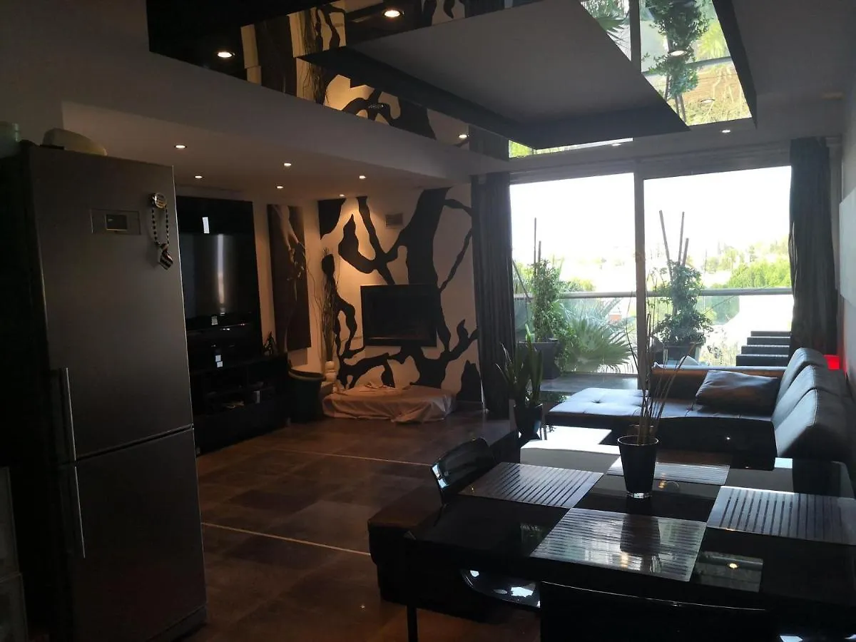 Апартаменты Fine Designed Flat 302 Ларнака 0*,